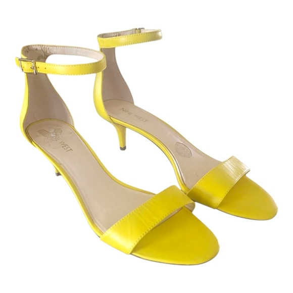 Nine West Leisa Yellow Open-Toe Sandal W/ Kitten Heel, 9.5, Pre-Owned - Picture 4 of 16